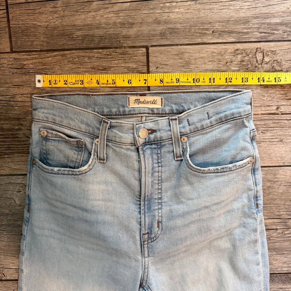 Madewell The Perfect Vintage Straight Jean Light Wash Distressed Knee Size 25 - Picture 7 of 8